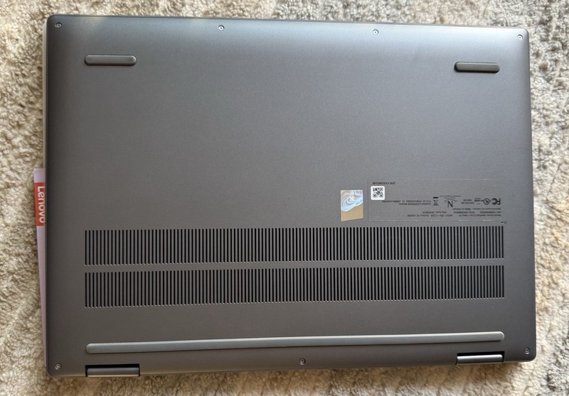 Lenovo IdeaPad 5 2‑in‑1 16IAL10 | i5‑1235U | 16GB RAM | 512GB SSD | 16” WUXGA gallery