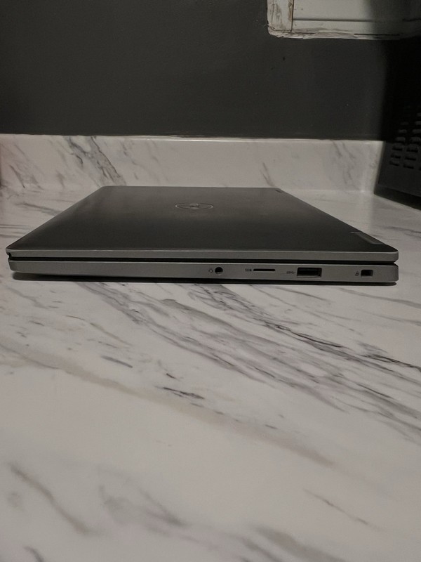 Dell laptop 7390 2-in-1 “used” good condition factory reseted and ready gallery