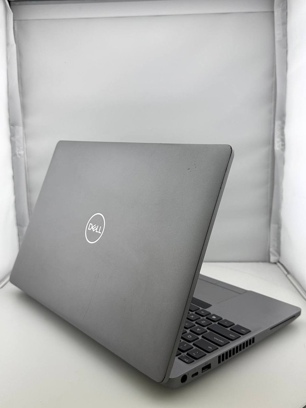 Dell Latitude 5511 NTS i7-10850H@2.7GHz 16GB RAM 512GB NVMe Win 11 Pro Grade B gallery