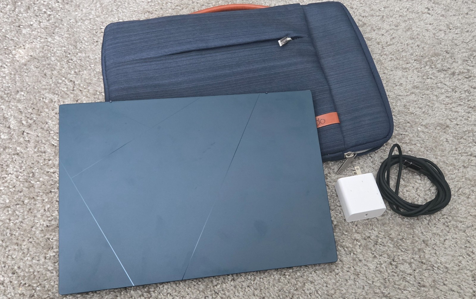 ASUS Zenbook 14 UX3402VA-DS74 14" WQXGA Laptop Intel Core i7-1360P 16GB 1TB W11H gallery
