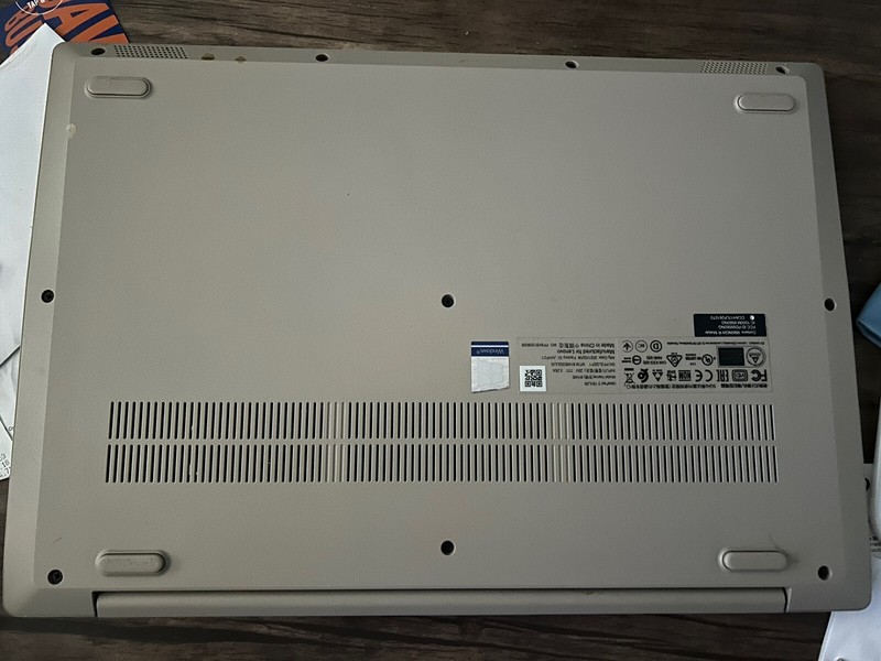 Lenovo 81VU00D1US 14" (Intel Celeron N, 1.20 GHz, 4GB) Laptop - Grey gallery
