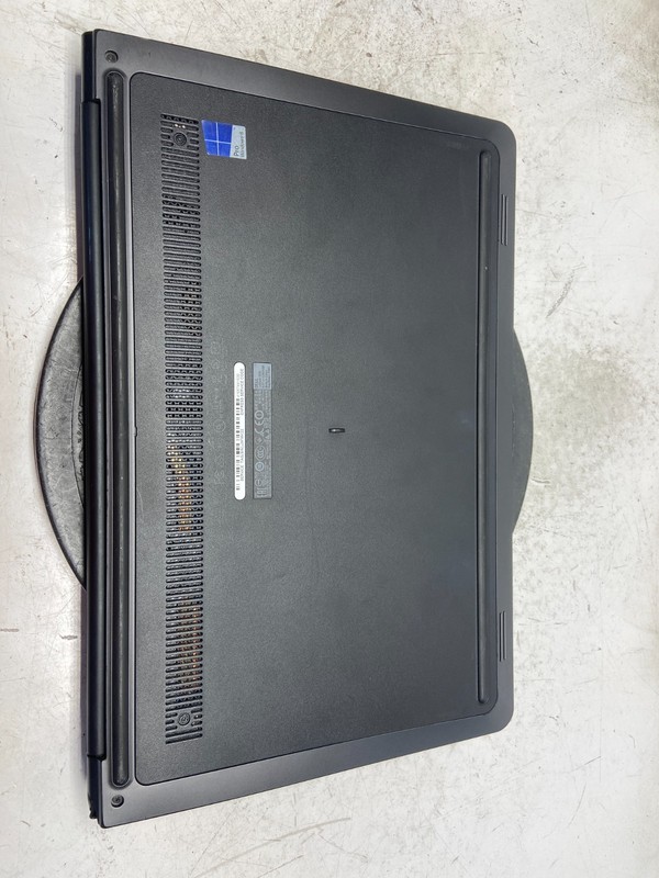 Dell Latitude 3550 Intel i3-5005U 2GHz 8 GB NO HDD gallery