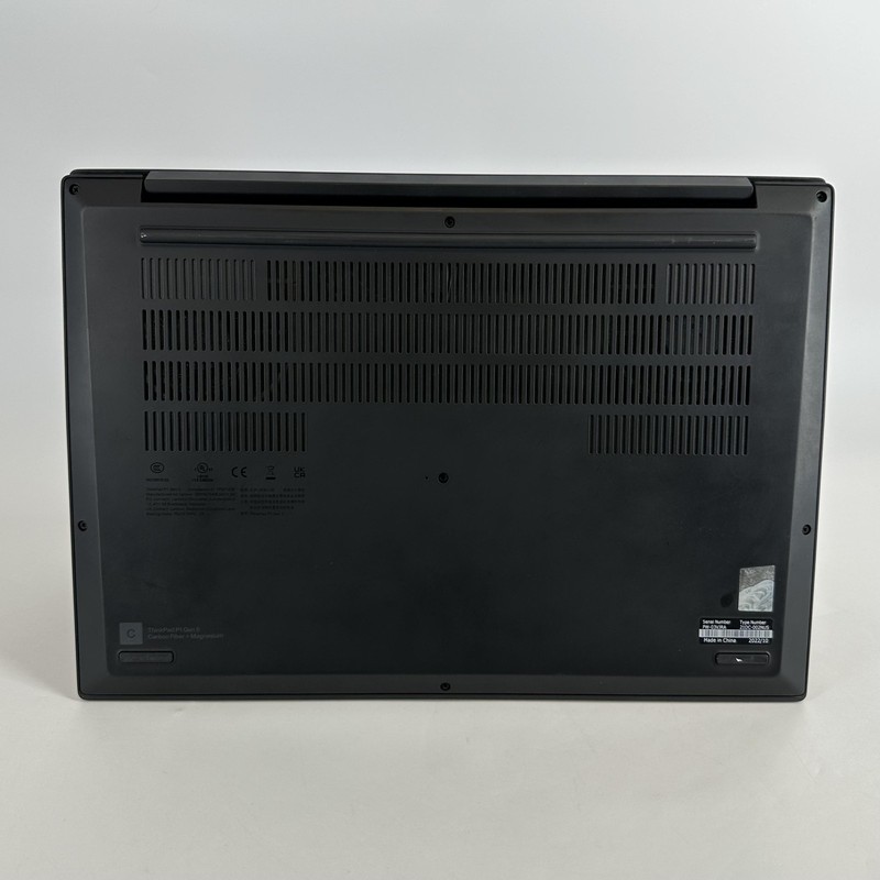 Lenovo ThinkPad P1 Gen 5 16 FHD+ 2.3 GHz i7-12700H 32GB 1TB SSD RTX A2000 Good gallery