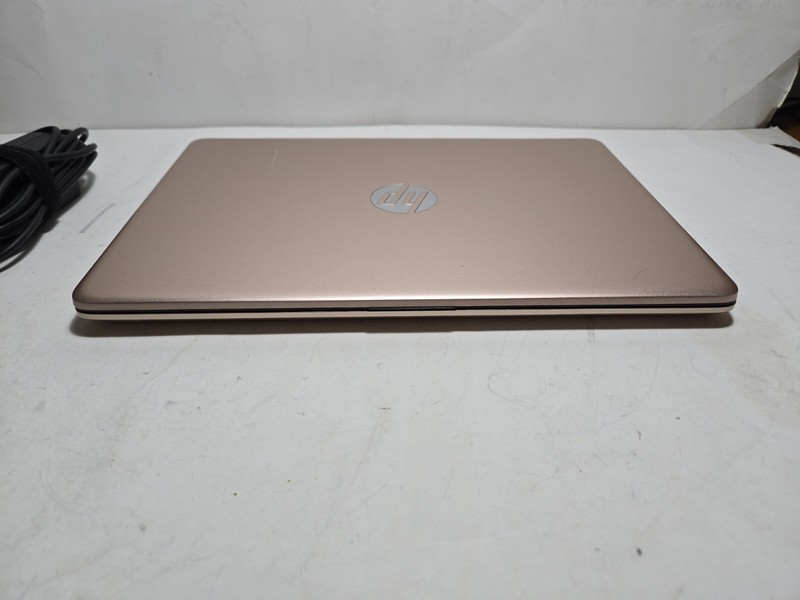 HP 14-DQ0012DS 14" HD Touch Laptop Intel Celeron N4020 4GB SDRAM 64GB eMMC W10H gallery
