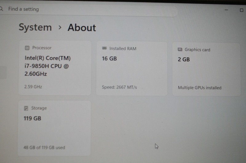 Dell Latitude 5501 i7-9850H 2.60GHz, 16GB Ram, 128GB SSD,NVIDIA MX150 gallery