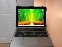Dell Latitude 7200 2-in-1, i7-8665u 16 GB – 256 GB NVMe Windows 11 Pro No Chrger