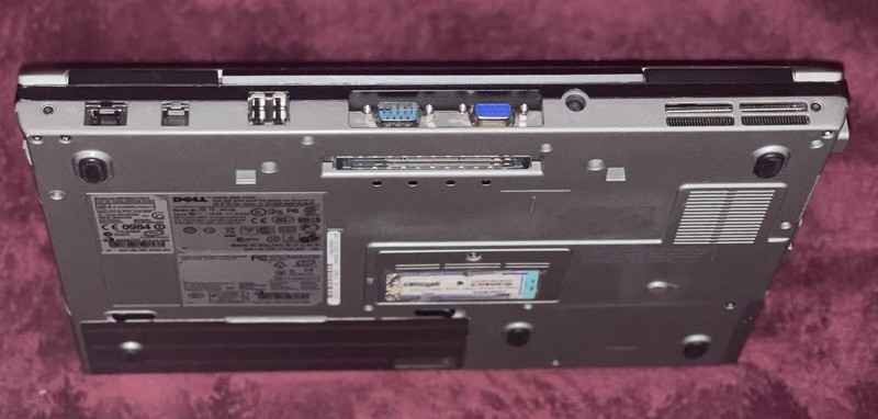COMPLETE Dell Latitude D630 14.1”/2.50GHz/4GB/500GB/NVIDIA GPU/DVDRW/SERIAL/XP gallery