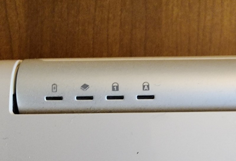 Working Acer Aspire One Series ZG5. Build a cyber deck? gallery