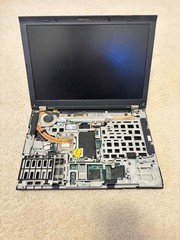 Lenovo ThinkPad T410 *FOR PARTS*