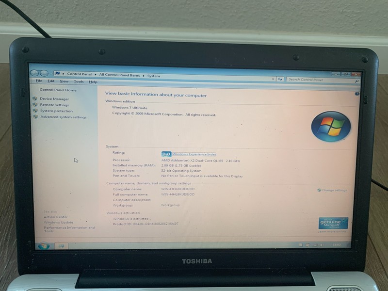 Toshiba Satellite L505D-S5965 AMD Athlon x2 Dual-Core QL-65 2.1GHz 3GB 250GB HDD gallery
