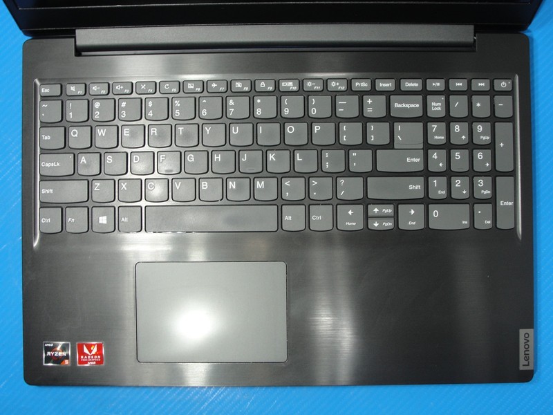 Lenovo IdeaPad S145-15API 15.6" FHD AMD Ryzen 5 3500U 2.1GHz 8GB 256GB Win11Home gallery