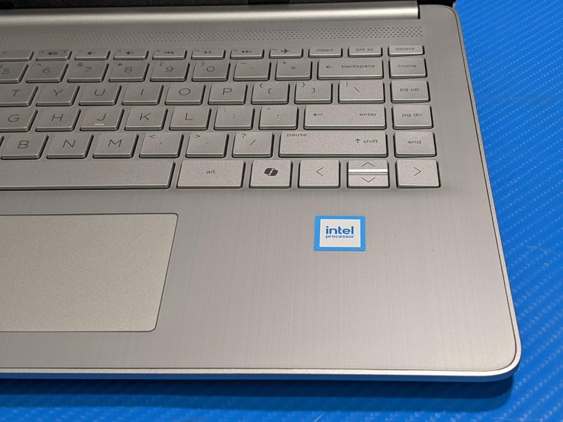 HP 14-dq6011dx 14"HD Intel N150 800MHz 16GB 128GB UFS Win11Home 95tt +Charger gallery