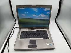 Dell Latitude D800 Pentium M 768MB RAM 60GB HDD Windows XP – READ -RR
