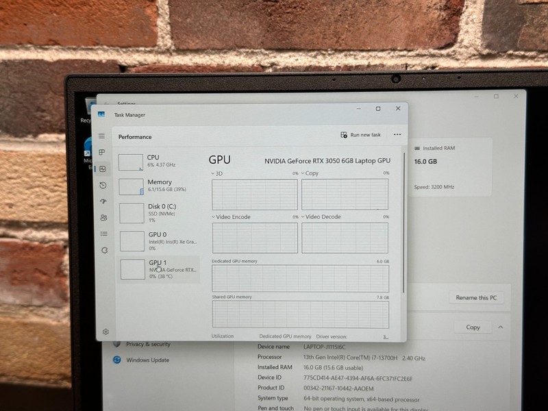 HP Victus 15-fa1062nr 15.6" i7-13700H Nvidia RTX 3050 - Very Good Condition gallery