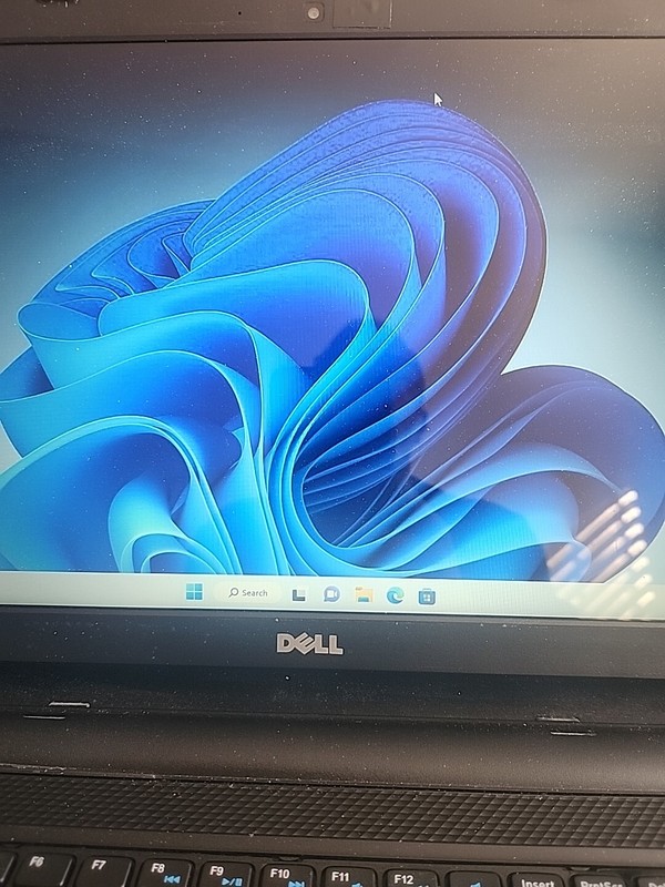(2) Dell Inspiron Laptops 15.6 HD DISPLAY" Intel Core 13 Windows 10 installed gallery