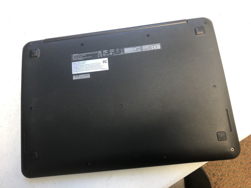 Asus C300M Chromebook gallery