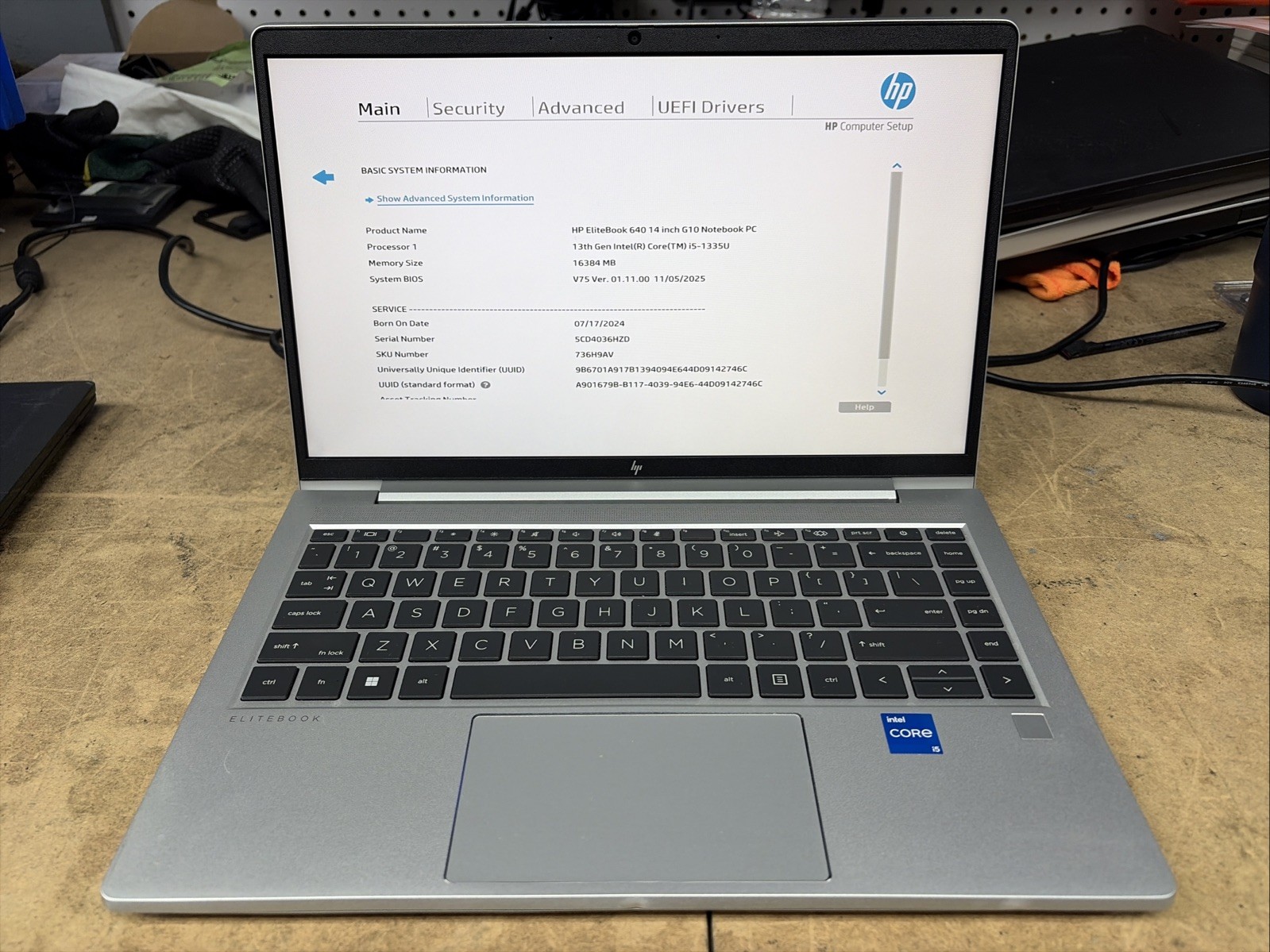 HP EliteBook 640 G10 14.0" FHD i5-1335U 16GB RAM 256GB SSD No OS gallery