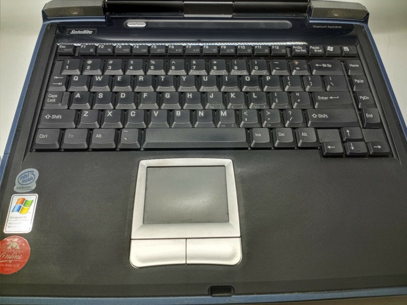 Toshiba Satellite A10-S127 Laptop NO HDD,CPU,Ram No AC Adapter FOR PARTS gallery
