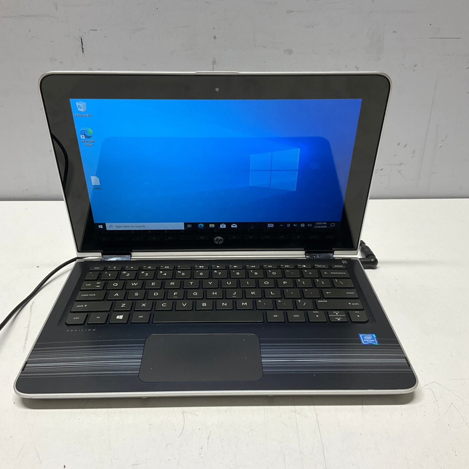 HP Pavilion x360 m1 Convertible Laptop Pentium N3710 1.60 Ghz 4GB 500GB BAD BAT gallery