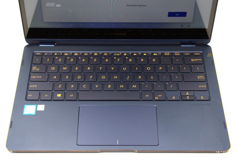 ASUS Zenbook Flip S - FHD Touch - i7-7500U - 16GB RAM - 512GB SSD - Blue gallery