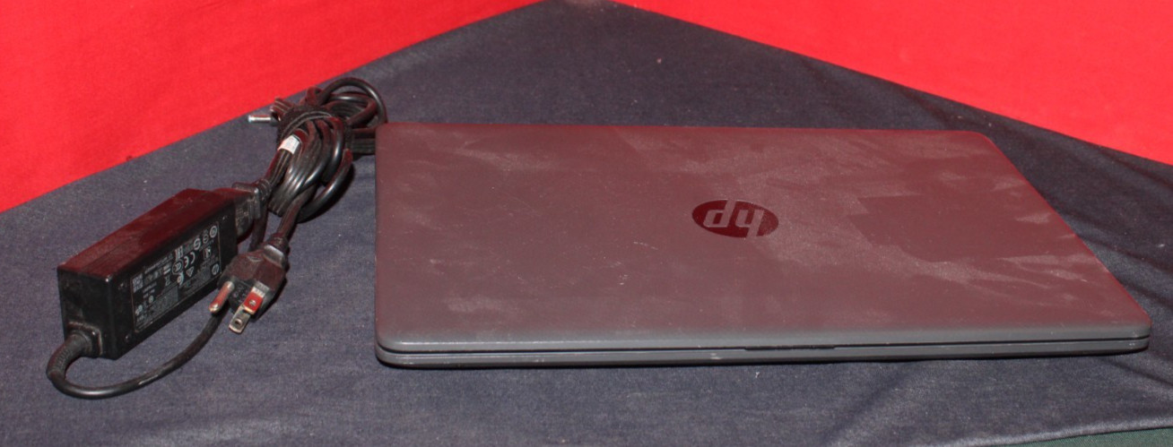HP 255 G6 Amd A6-9225 Radeon R4 2.60GHz 15.6" Laptop As Is No Display AO1102183 gallery