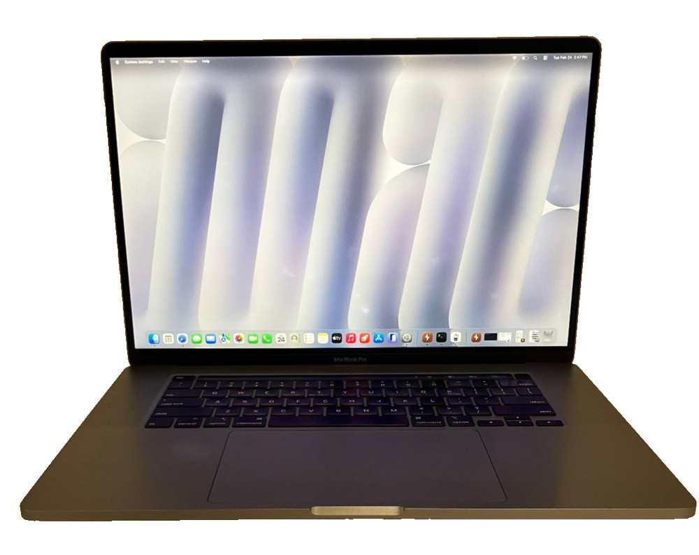 Apple MacBook Pro A2141 16" AMD Radeon Pro 5500M 2.3GHz Intel i9-9880H 32GB 1TB