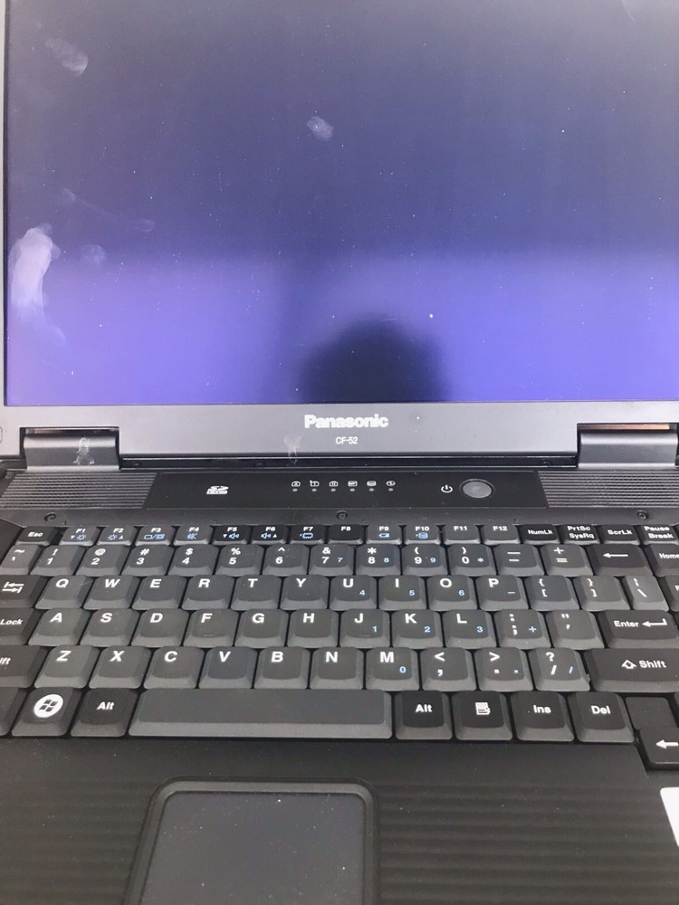 panasonic cf-52 toughbook C2D P8400 2.26 GHZ 4GB RAM /NO HDD /NO CADDY / READ