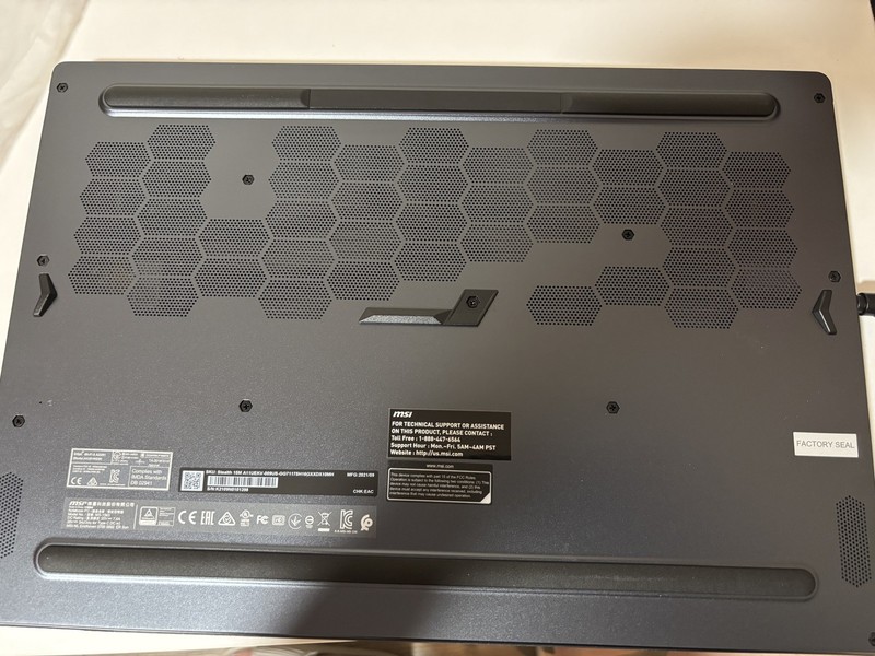 Opened box MSI Stealth 15M 15.6” RTX 3060 512GB ssd 16gb Intel Core i7 11th Gen gallery
