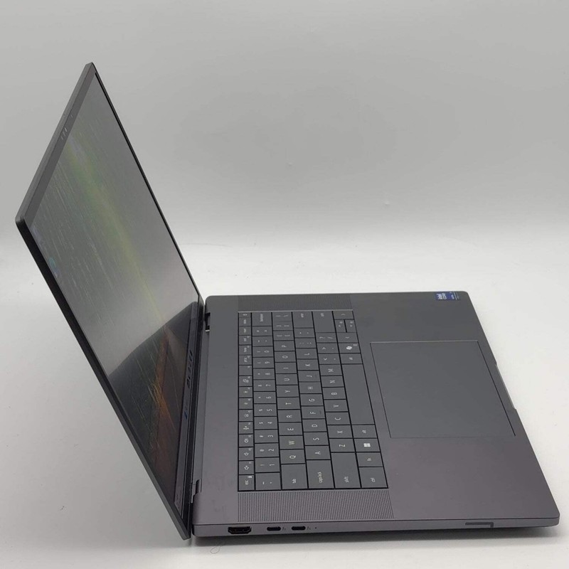 Dell Pro Max 16 Plus MA16250 16" Core Ultra 7 265H 2.2GHz 32GB RAM 1TB SSD gallery