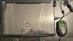 MSI WE63 8SJ-233