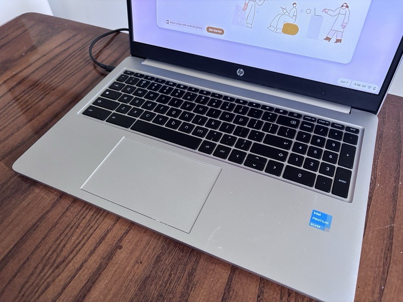 HP Chromebook 15a-na0063dx gallery
