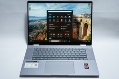 HP Envy x360 16″ 2-in-1 Touch Laptop Ryzen 7 8840HS 16GB 1TB SSD FHD+
