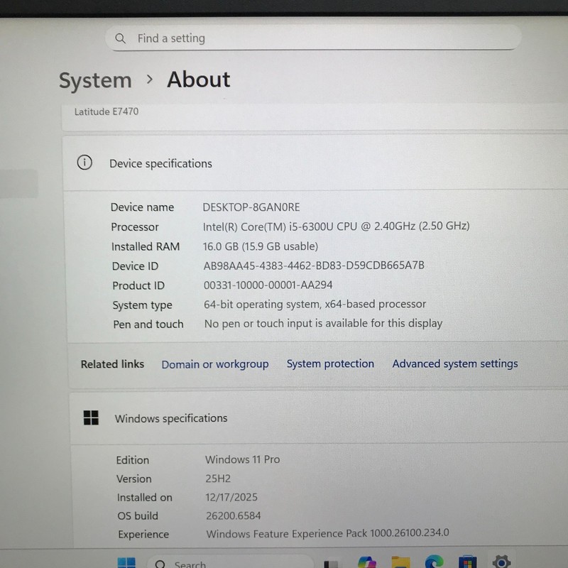 Dell Latitude E7470 14" FHD Laptop i5-6300U 16GB RAM 256GB SSD (Windows 11 Pro) gallery