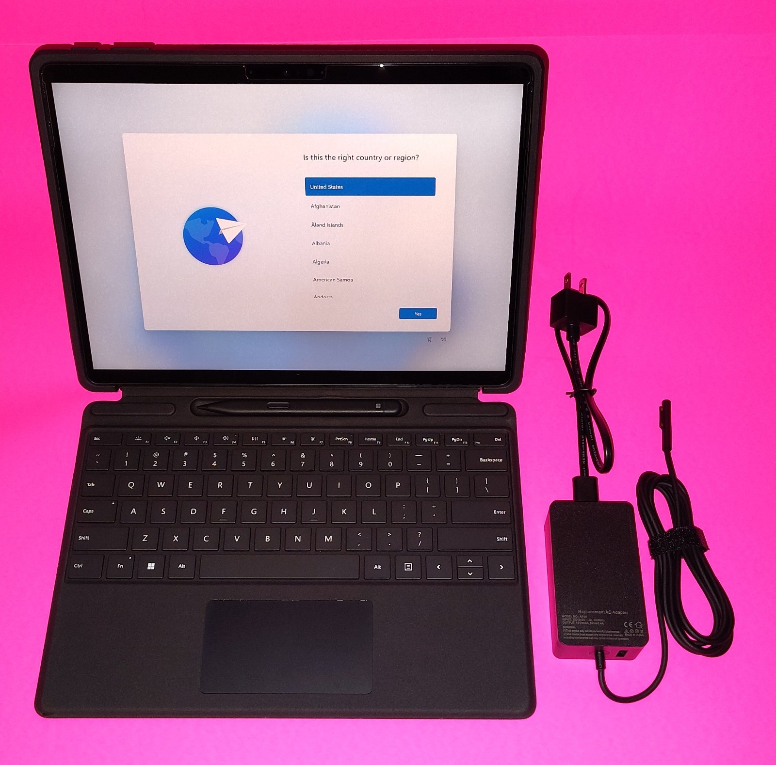 MICROSOFT SURFACE PRO 9✔ 2038✔Intel i7-1255U✔256GB SSD ✔16GB RAM ✔Case✔Slim Pen✔ gallery