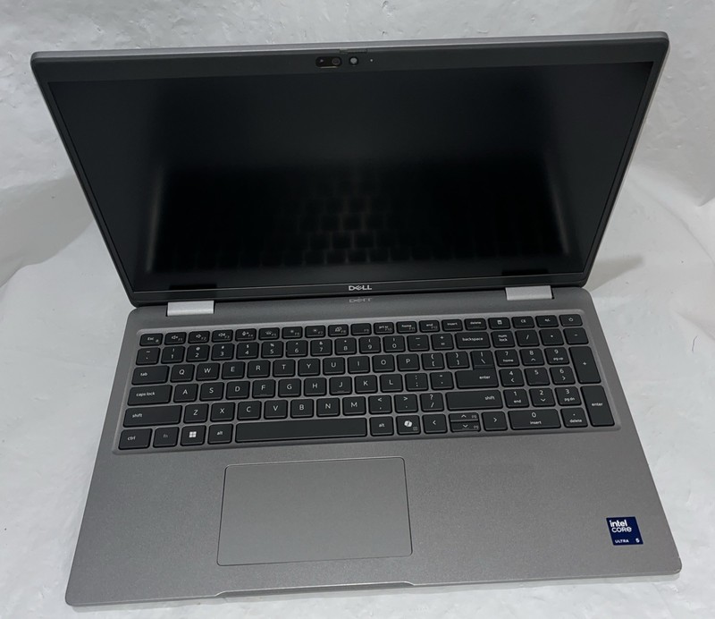 Dell Latitude 5550 Intel Core Ultra 5 135U@1.6GHz, 16GB RAM, 1 TB M2, W11P *READ gallery