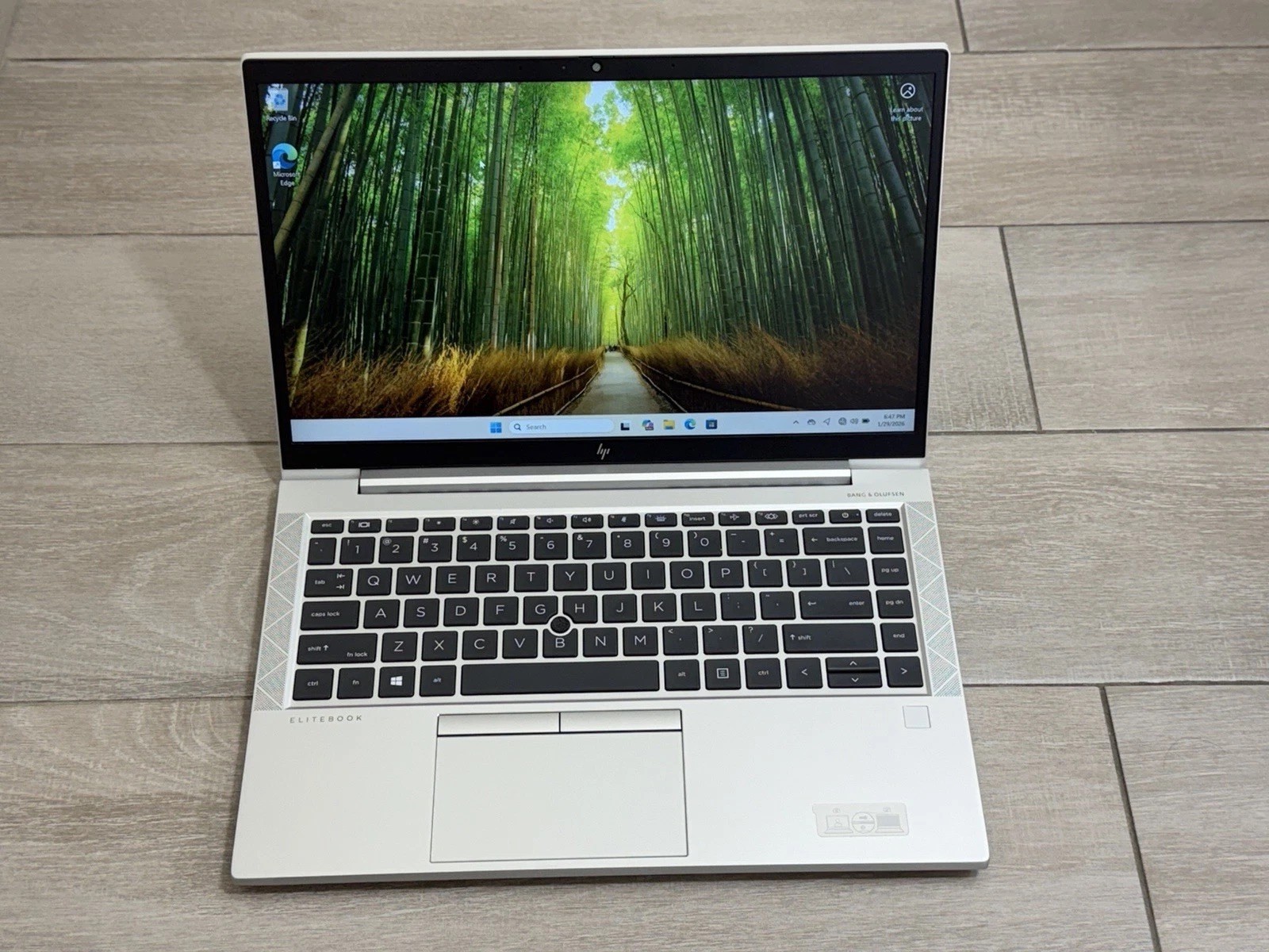 HP EliteBook 845 G7 14" AMD Ryzen 5 PRO 4650U 8GB RAM 256GB SSD Win-11 Pro. gallery