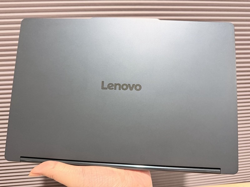 Lenovo Yoga Book 9i 14” 2.8K Dual Screen OLED Laptop Ultra 7 255H 16GB 1TB Teal gallery