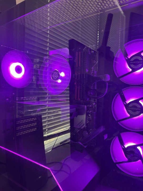 Selling Everything In The Picture Entire Pc Set Up Message For Details gallery
