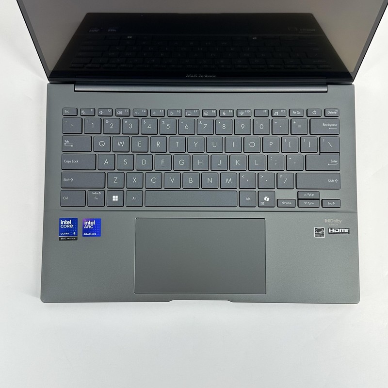 Asus Zenbook 14 Gray FHD+ TOUCH 2.9 GHz Ultra 9 285H 32GB 1TB SSD Very Good gallery