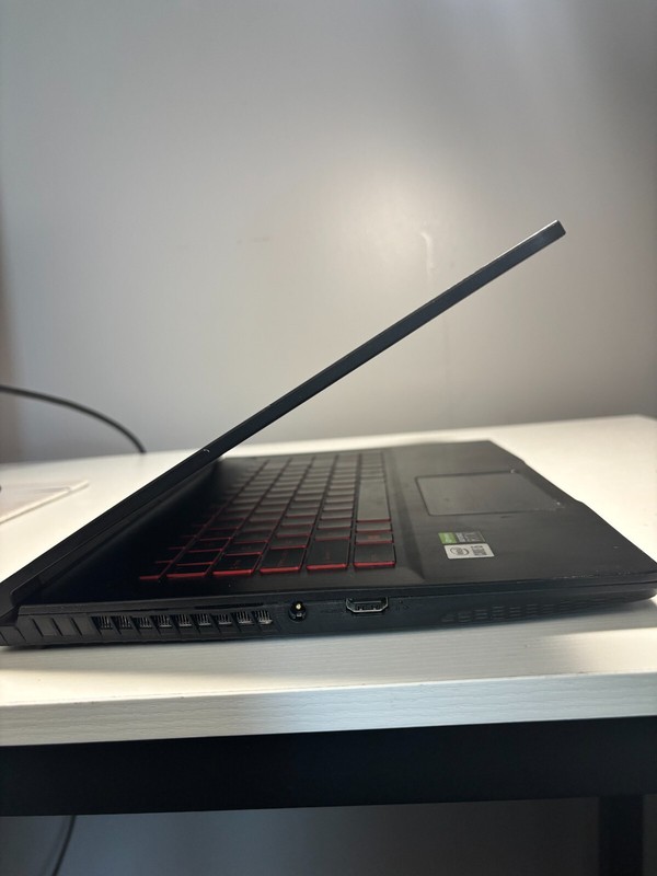 MSI GF65 Thin 10UE 15.6" (512GB SSD, Intel Core i5 10th Gen., 4.50 GHz, 16GB)... gallery