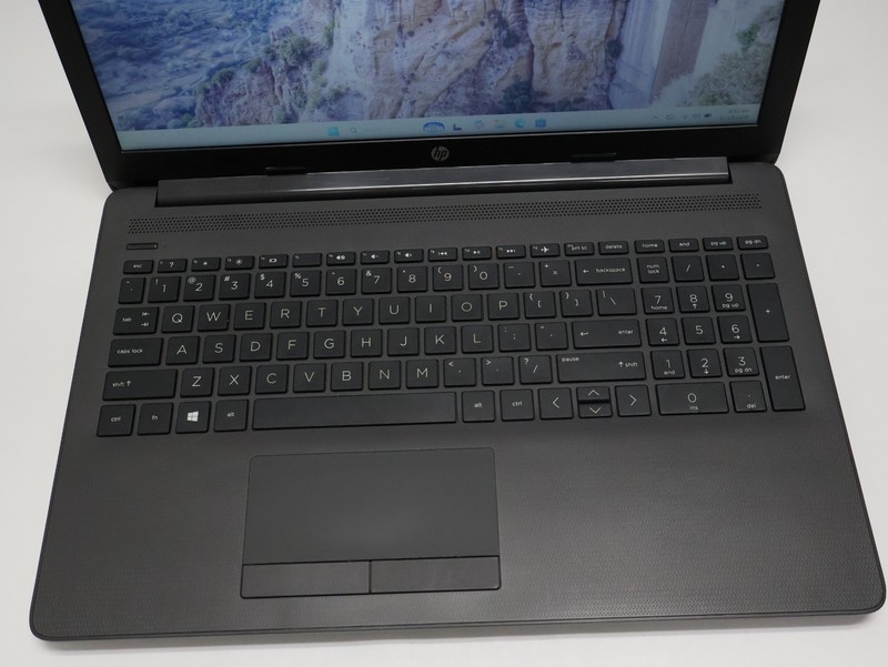 HP Notebook 255 G7 AMD A4-9125 Radeon R3 2.30GHz 4GB RAM 120GB SSD with Adapter gallery