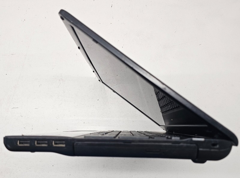 SONY VAIO VPC-EB290X 15.6" Laptop Intel Core i5 4GB Ram NO HD/OS (FL) gallery