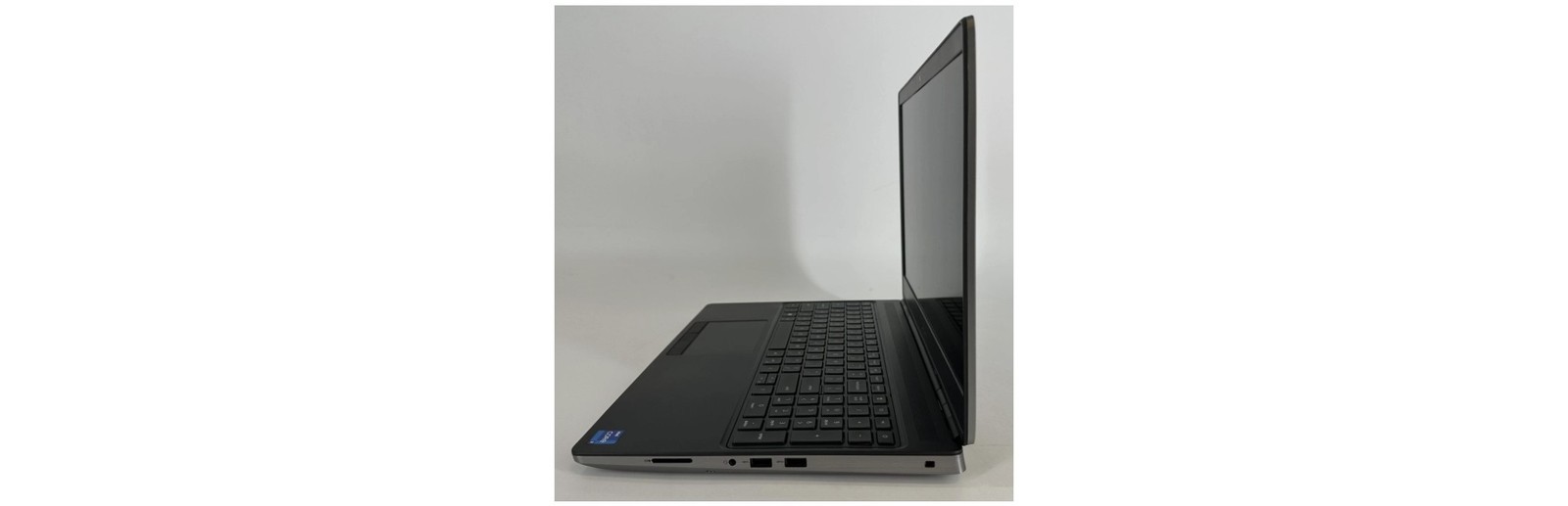 Dell Precision 7560 i7-11850H 2.5GHz 32GB 1TB NVMe 15.6" T1200 No OS: Fair gallery