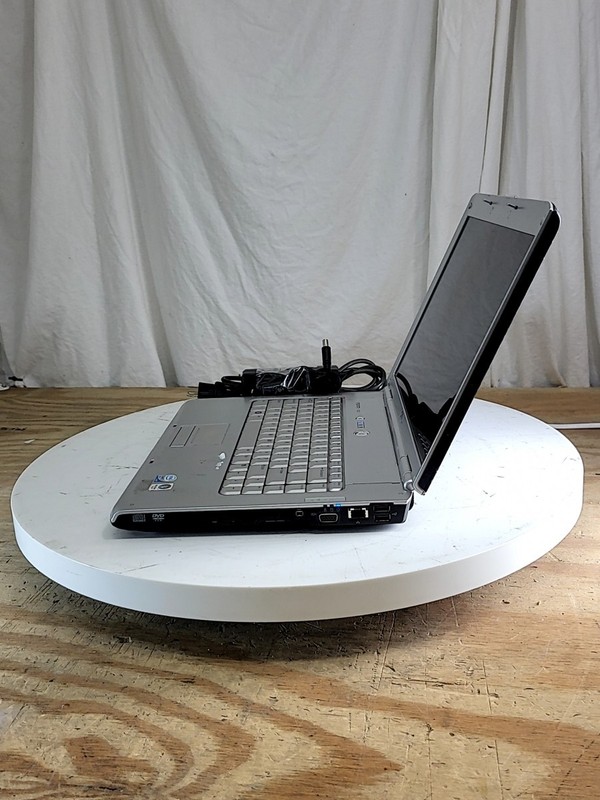 DELL INSPIRON 1520 Laptop CORE2 DUO T5250 1GB 120GB SEE NOTES gallery