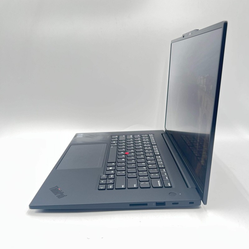 Lenovo ThinkPad P1 Gen7 Laptop Ultra 9 32GB 1TB RTX 4070 Mint - 100% battery gallery