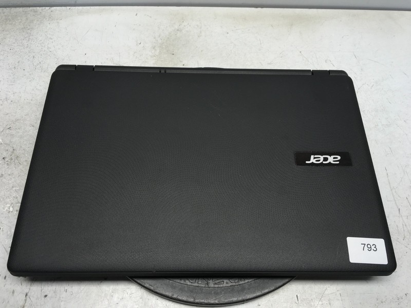 Acer Aspire ES1-571-31XM Intel i3-5005U 2GHz 4 GB NO HDD gallery