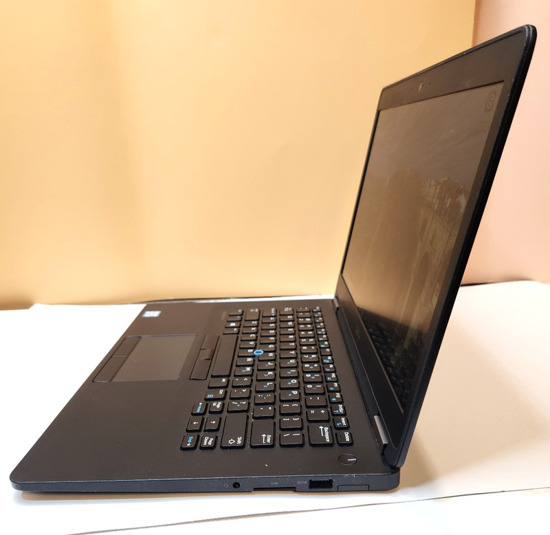 Dell Latitude E7470 14" QHD Touch | i5-6200U | 8GB RAM | 256GB SSD | Win 10 Pro gallery