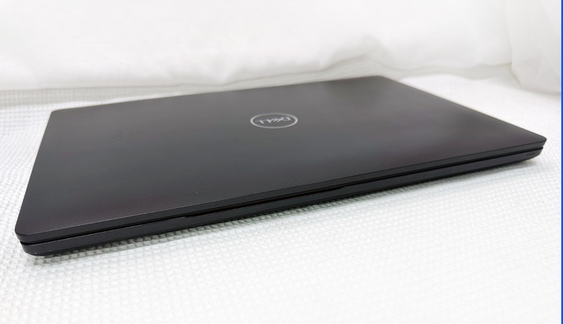 Dell 15.6" Laptop Latitude 5501 i7-9850H, 32GB, NEW 1.0TB NVME Win 11 Pro, 1 YR gallery