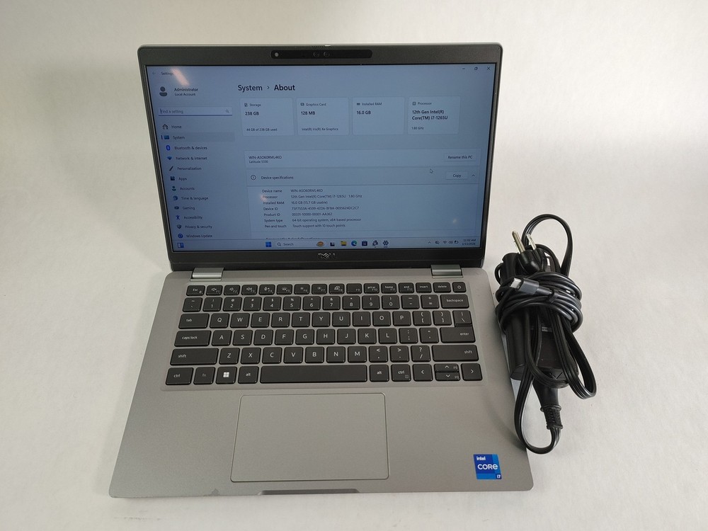 Dell Latitude 5330 Core i7-1265U 1.80 GHz 16 GB DDR4 256 GB NVMe Windows 11 Pro