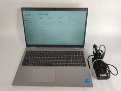 Dell Latitude 5520 Core i5-1135G7 2.40 GHz 8 GB DDR4 256 GB M.2 Windows 11 Pro
